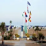 Meuble Andrea Doria 3* Torre del Lago Puccini