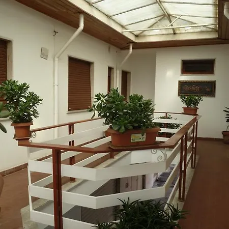 Meuble Andrea Doria 3* Торре-дель-Лаго-Пуччини